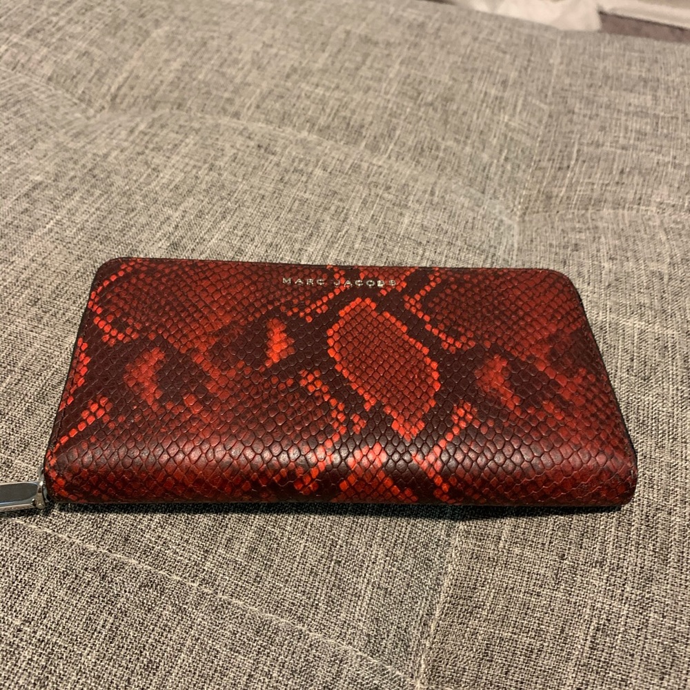 Marc Jacob wallet